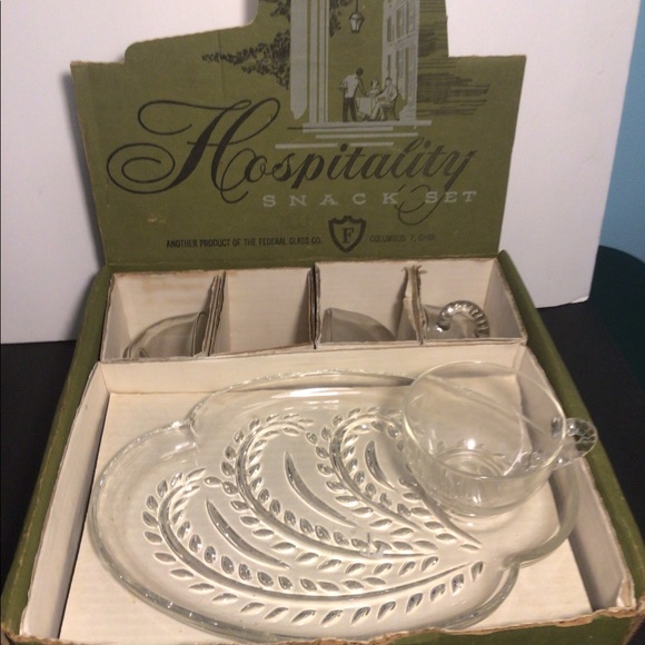 Vintage 1940’s Federal Glass Hospitality Set w/original Box - Picture 2 of 5